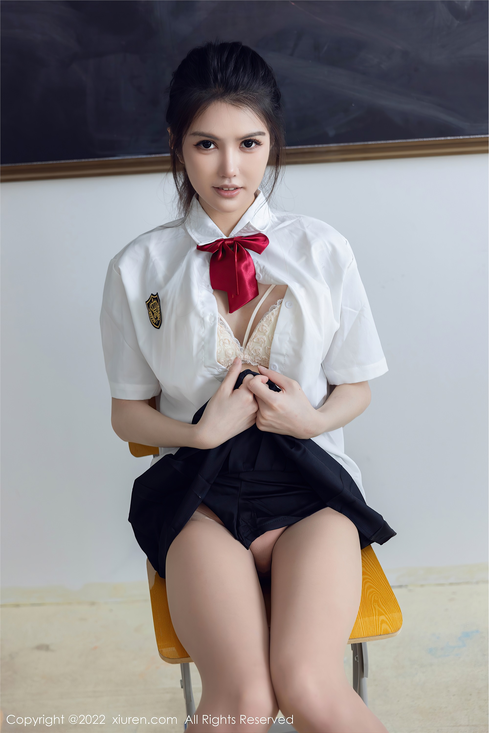 Xiuren秀人网 2022.10.26 NO.5762 媛媛酱belle